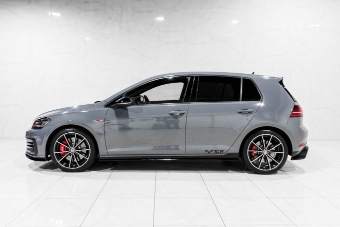 2025 Volkswagen Golf