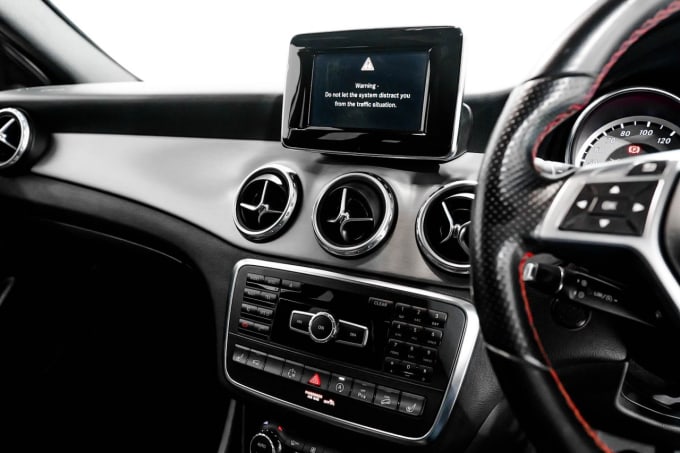 2025 Mercedes-benz Gla