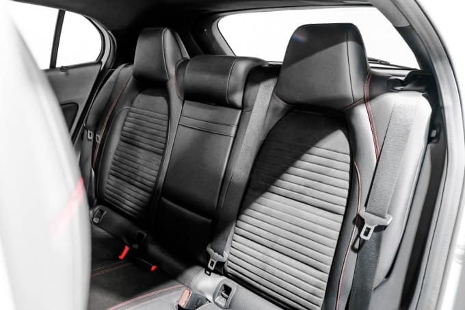 2025 Mercedes-benz Gla