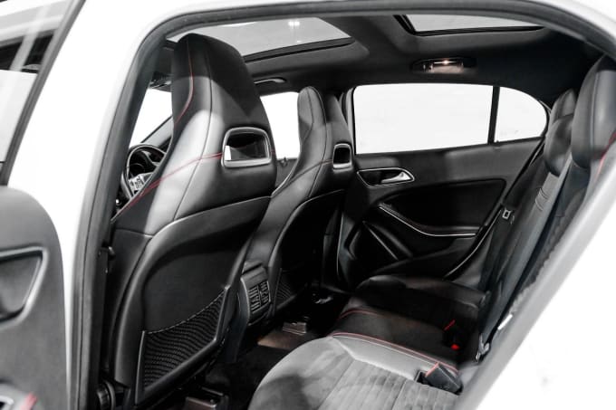 2025 Mercedes-benz Gla