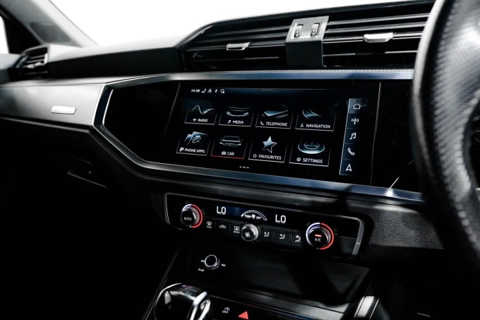 2025 Audi Q3