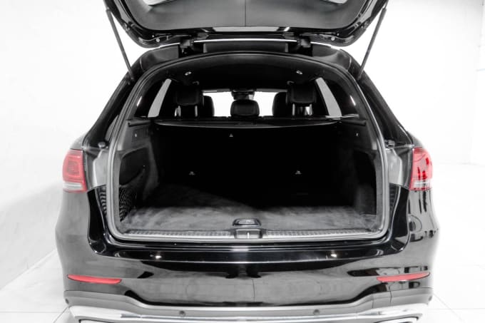 2025 Mercedes-benz Glc