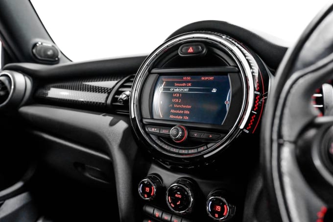 2025 Mini Hatch