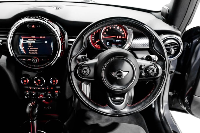 2025 Mini Hatch