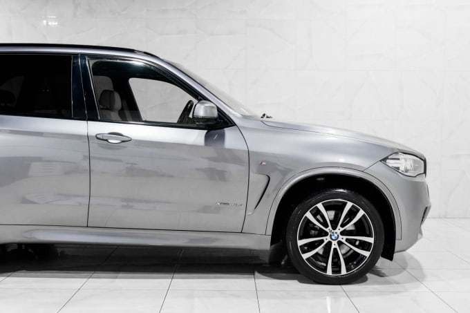 2025 BMW X5