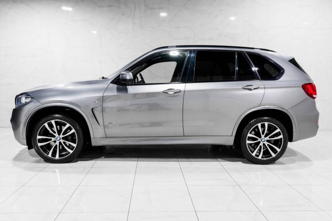 2025 BMW X5