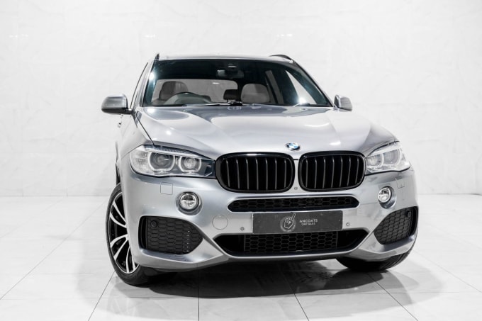 2025 BMW X5