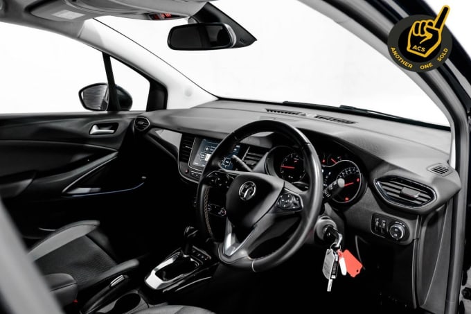 2025 Vauxhall Crossland X