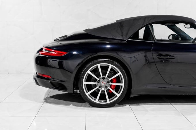 2025 Porsche 911