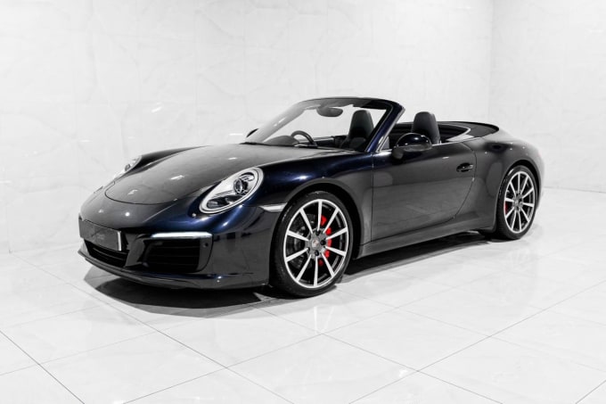 2025 Porsche 911
