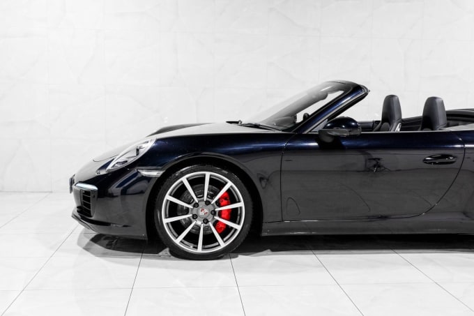 2025 Porsche 911