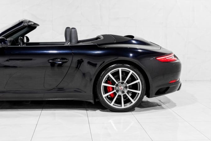 2025 Porsche 911