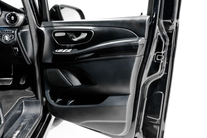 2025 Mercedes-benz V-class