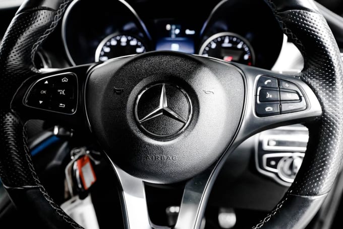 2025 Mercedes-benz V-class