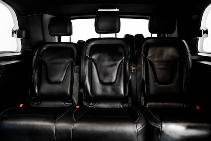 2025 Mercedes-benz V-class
