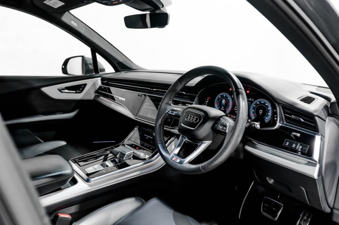 2025 Audi Q7