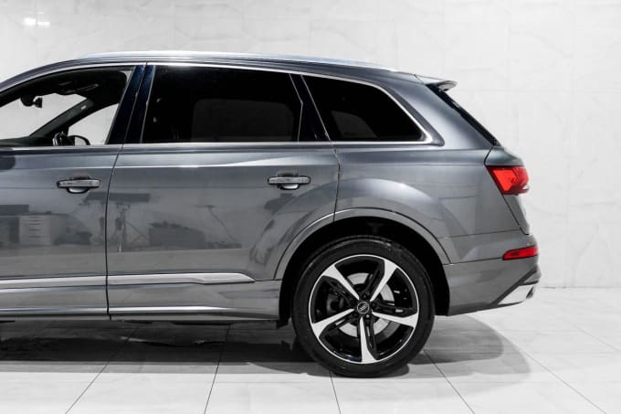 2025 Audi Q7