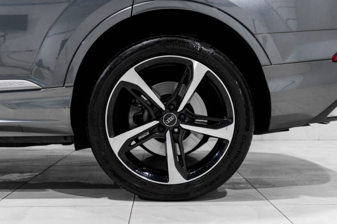 2025 Audi Q7
