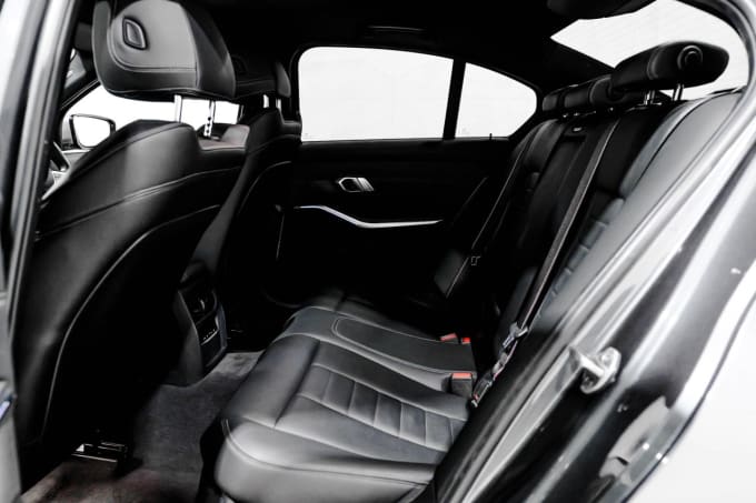 2025 BMW 3 Series