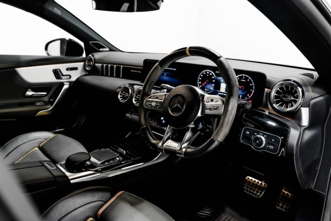 2025 Mercedes-benz Cla