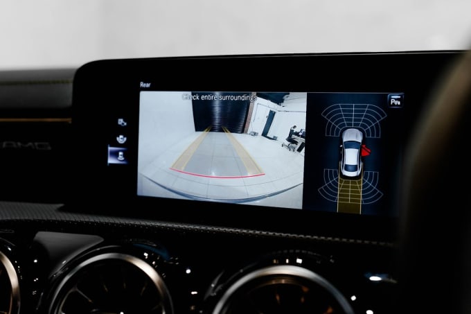 2025 Mercedes-benz Cla