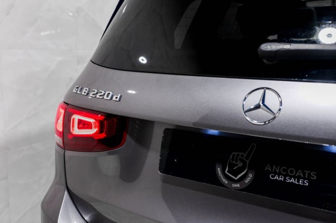 2025 Mercedes-benz Glb