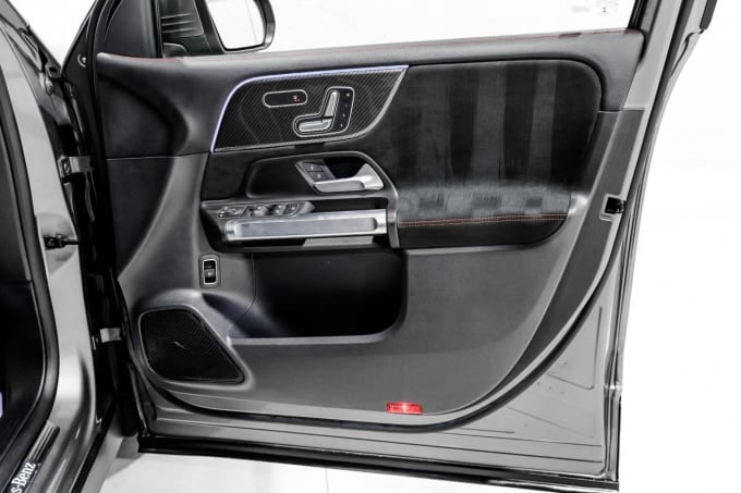 2025 Mercedes-benz Glb