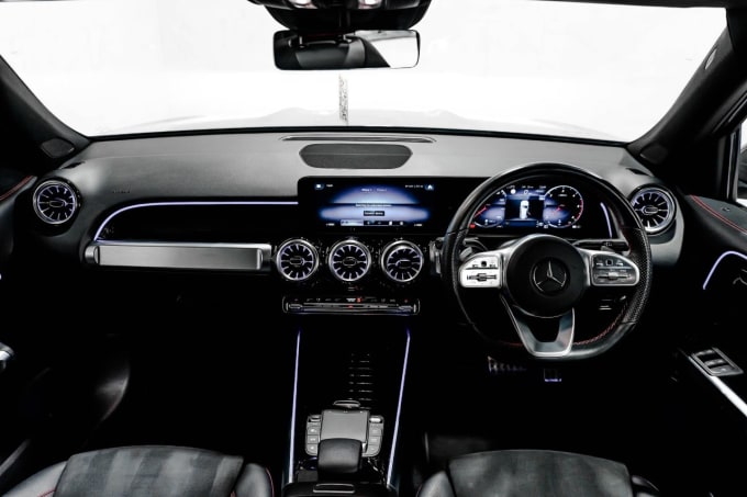 2025 Mercedes-benz Glb