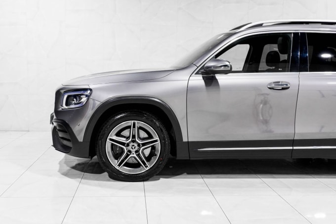 2025 Mercedes-benz Glb
