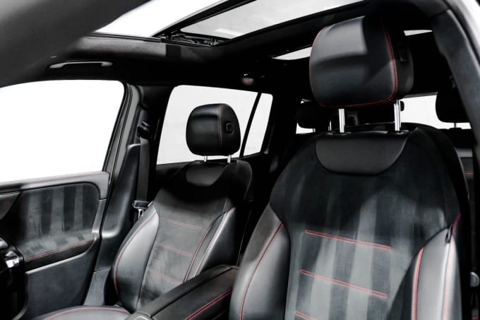 2025 Mercedes-benz Glb