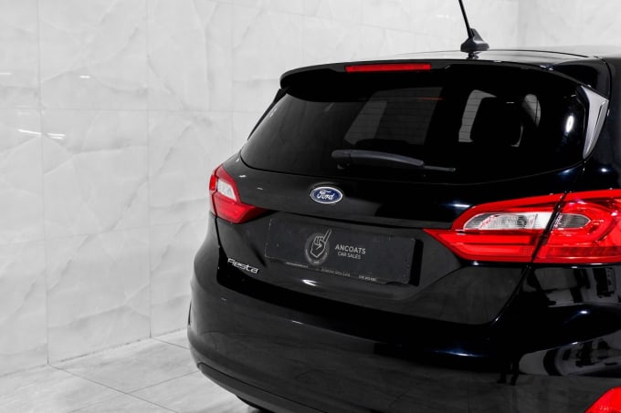 2025 Ford Fiesta