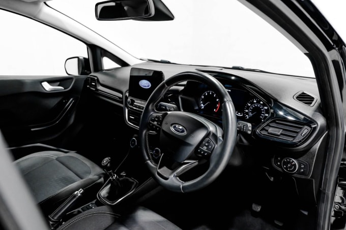 2025 Ford Fiesta