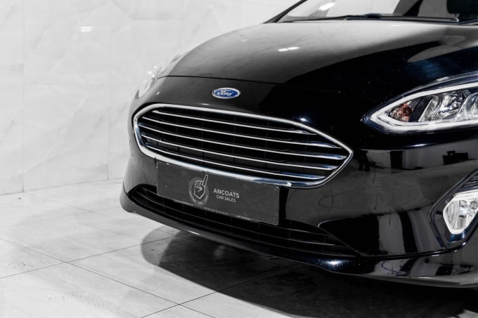 2025 Ford Fiesta