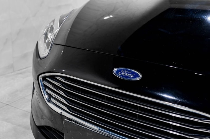 2025 Ford Fiesta