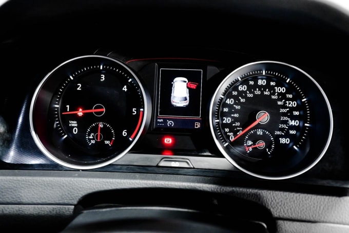 2025 Volkswagen Golf