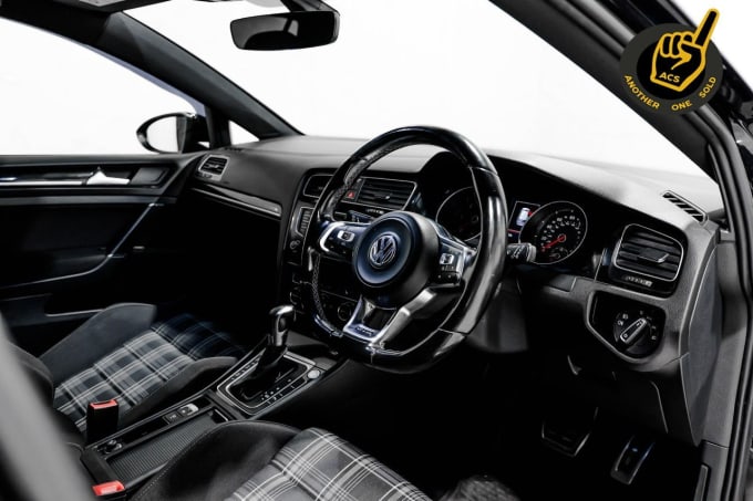 2025 Volkswagen Golf