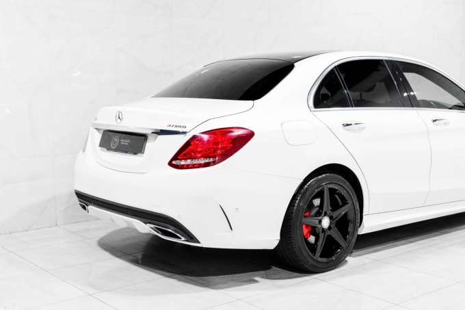 2025 Mercedes-benz C-class