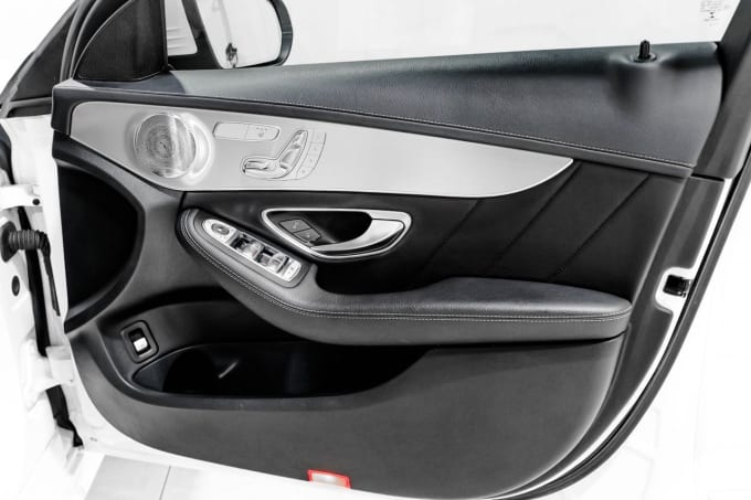 2025 Mercedes-benz C-class