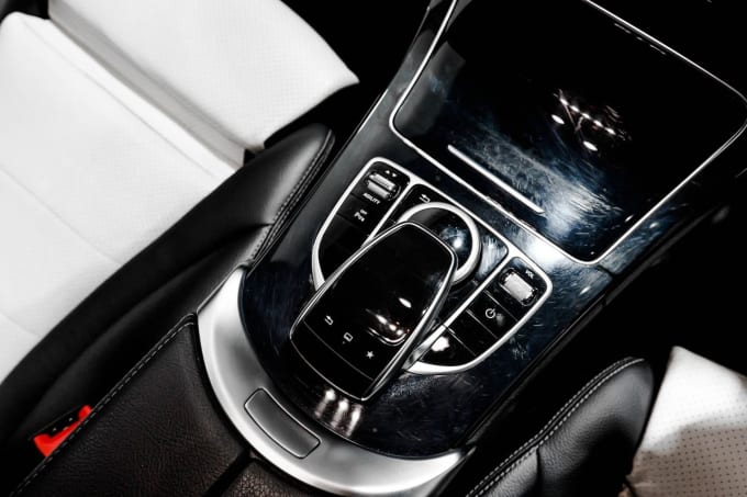 2025 Mercedes-benz C-class