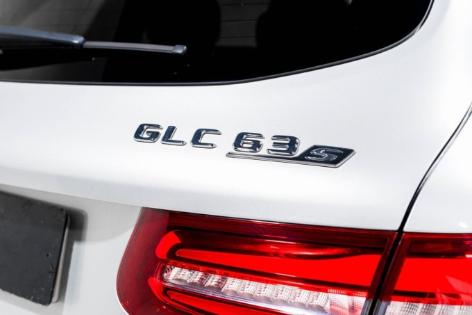 2025 Mercedes-benz Glc