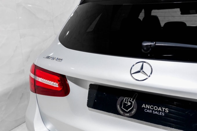 2025 Mercedes-benz Glc