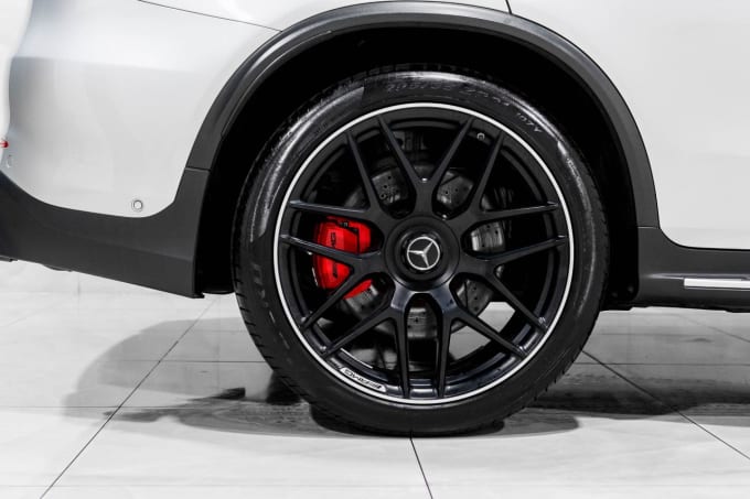 2025 Mercedes-benz Glc