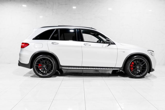 2025 Mercedes-benz Glc