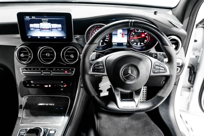 2025 Mercedes-benz Glc