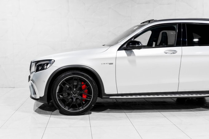 2025 Mercedes-benz Glc