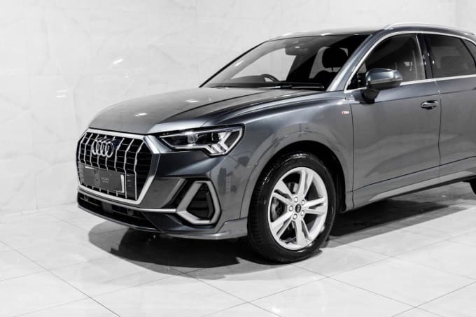 2025 Audi Q3