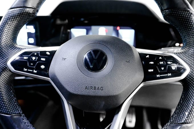 2025 Volkswagen Golf