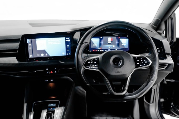 2025 Volkswagen Golf