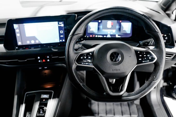 2025 Volkswagen Golf