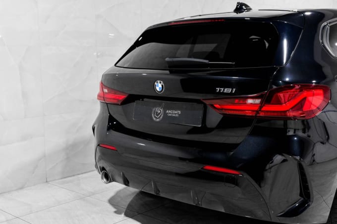 2025 BMW 1 Series